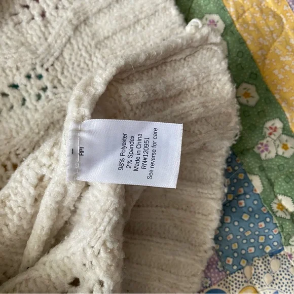 SO cream colored cozy chunky cable knit sweater from kohls - Picture 5 of 5